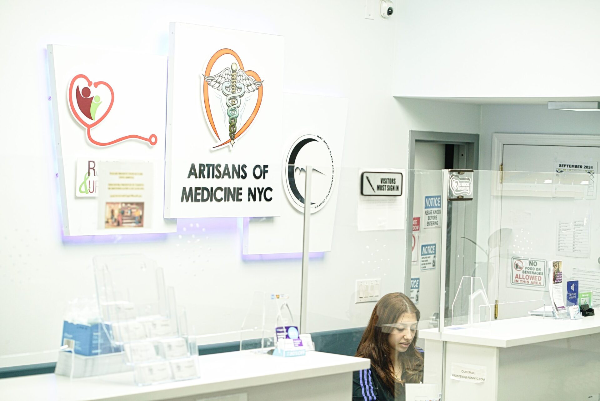 women working on the clinic